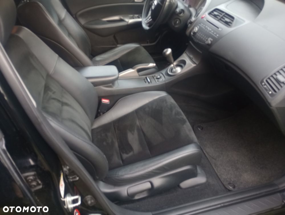 Honda Civic 1.8 Executive - 10