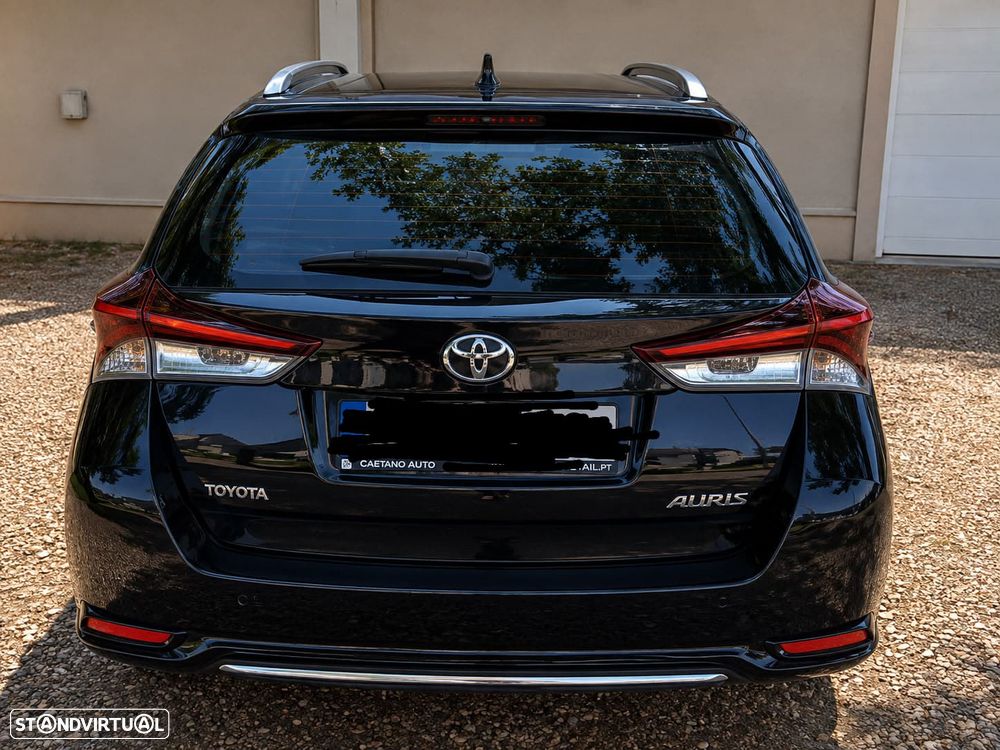 Toyota Auris - 2