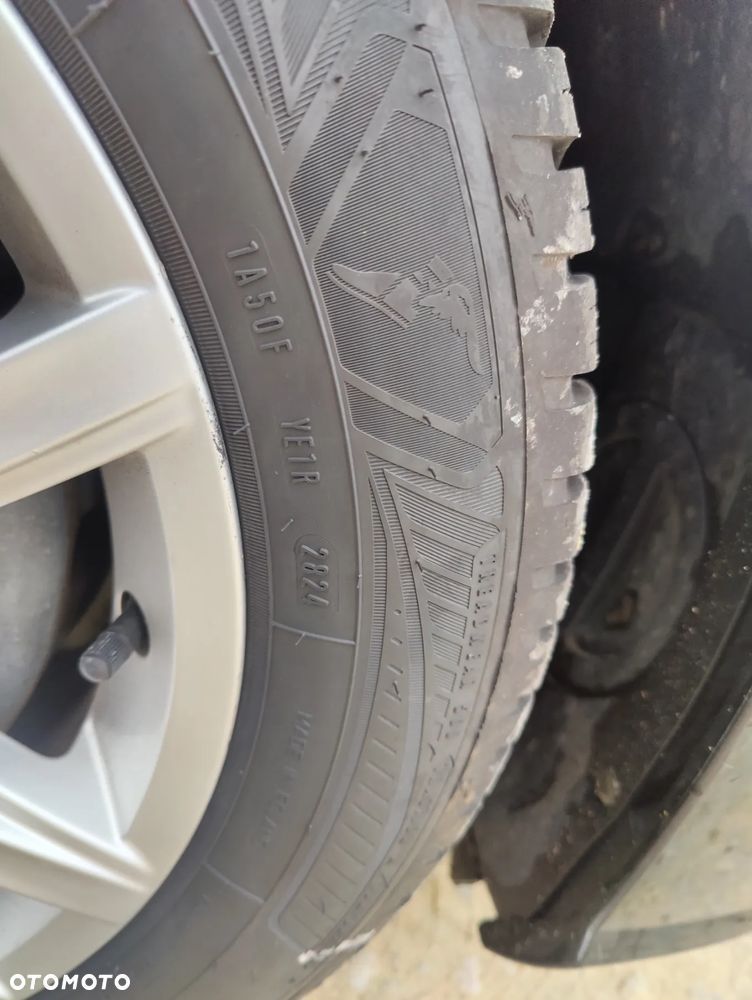 Volkswagen Golf VII 1.6 TDI BMT Comfortline DSG - 16