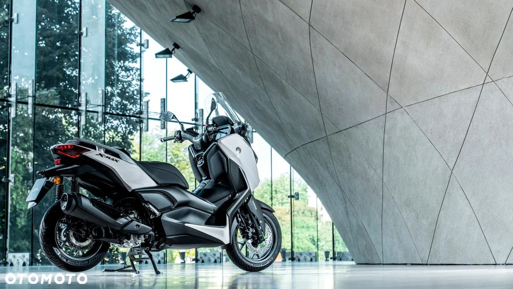 Yamaha X-max - 3