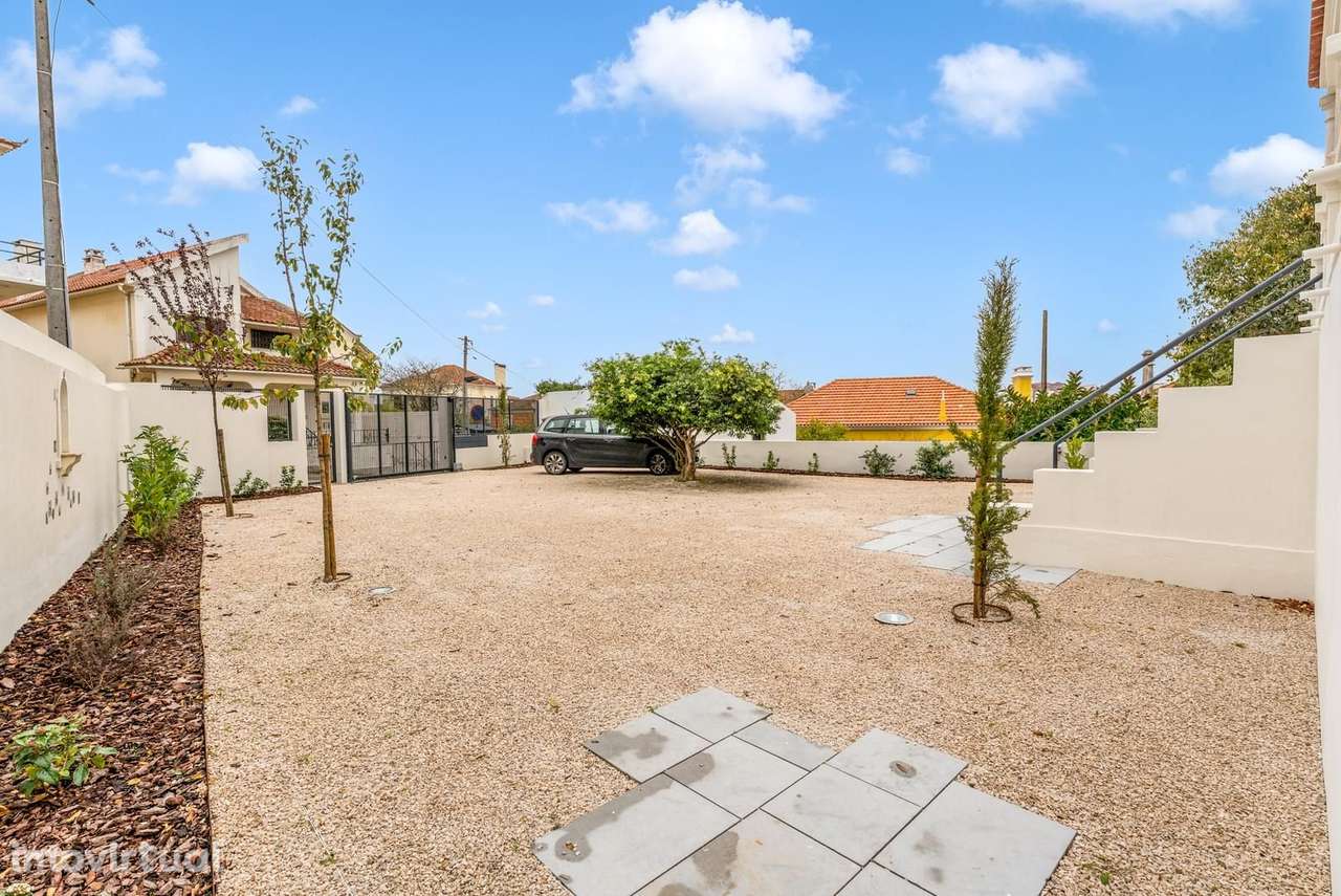 Moradia T4 + 1 com piscina, Santo Amaro de Oeiras, Oeiras - Grande imagem: 3/40