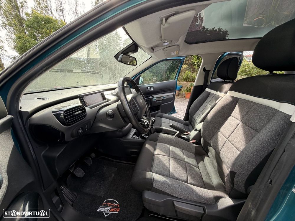 Citroën C4 Cactus 1.2 PureTech Shine - 24