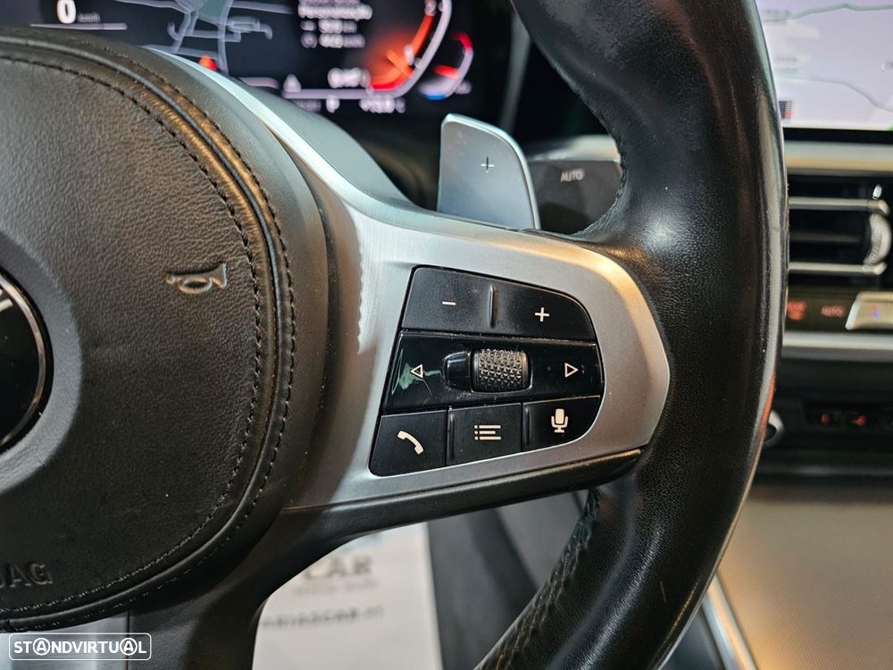 BMW 320 d Pack M Auto - 16