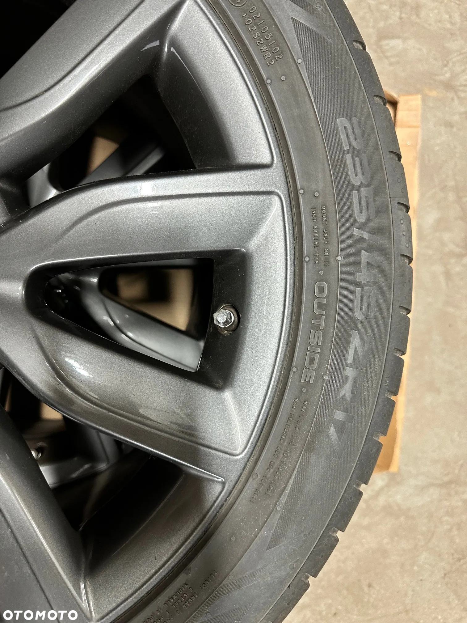 Felgi 5x112 Audi A3 Opony NOKIAN 235/45 17" - 4