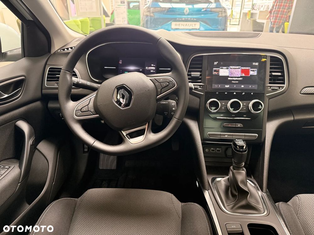 Renault Megane 1.3 TCe Evolution - 12