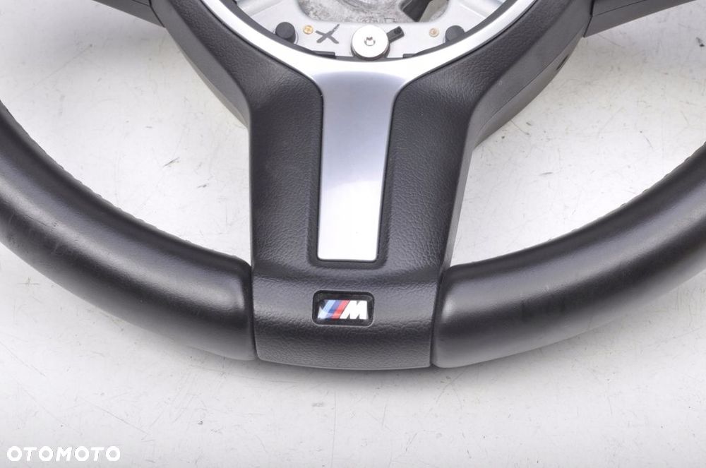 BMW F22 KIEROWNICA MULTIFUNKCYJNA M-PAKIET - 2