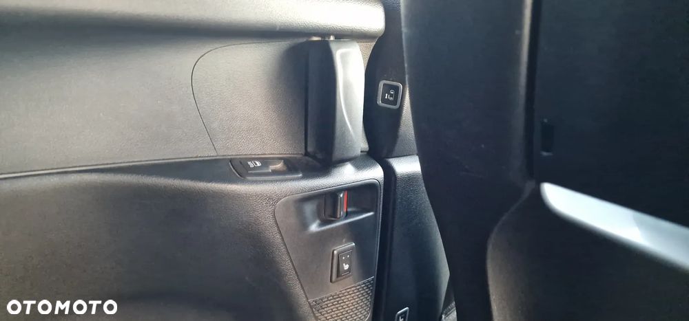 Chrysler Pacifica - 27