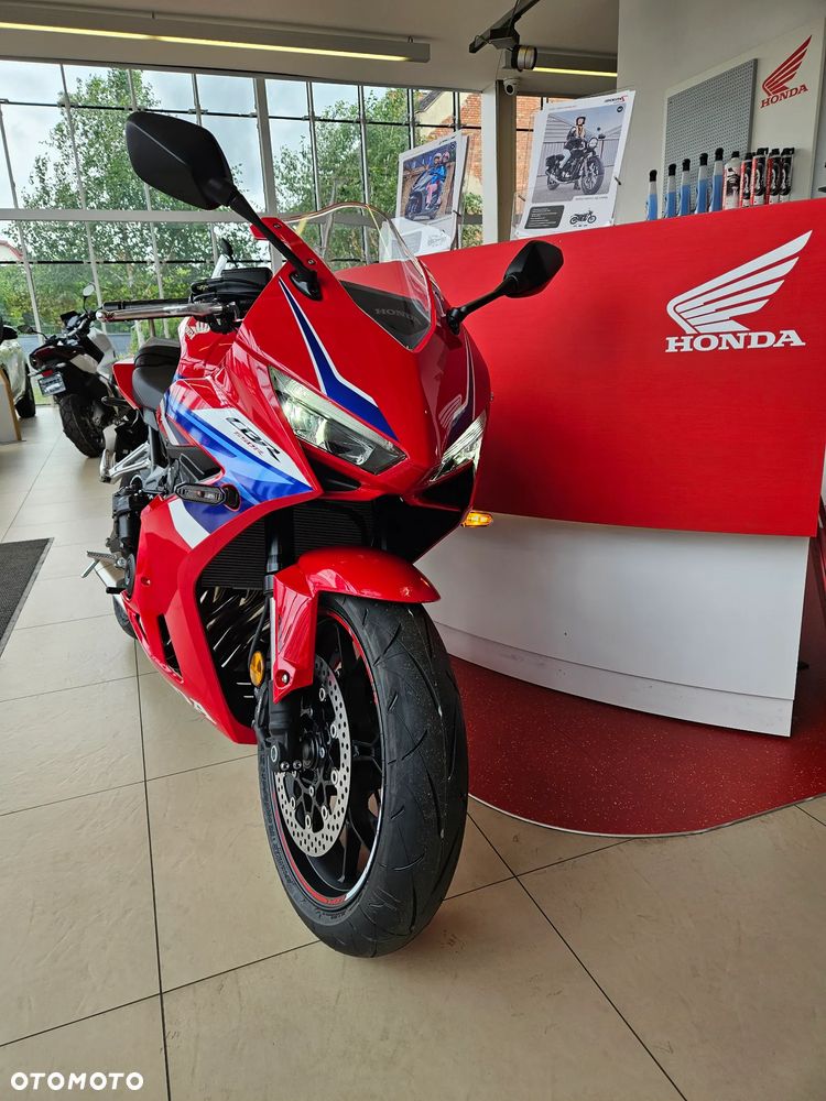 Honda CBR - 2