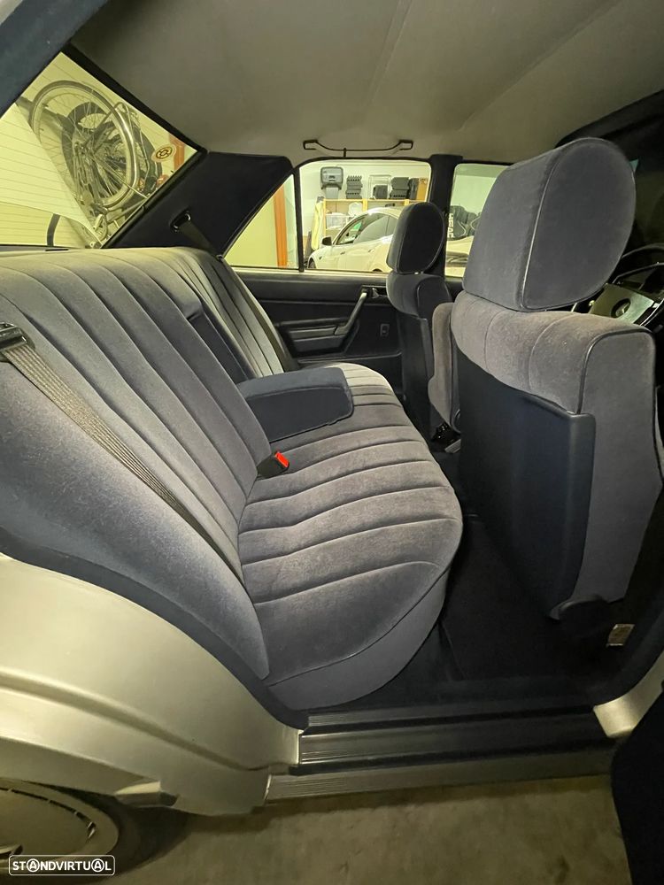 Mercedes-Benz W201 (1982-1993) - 7