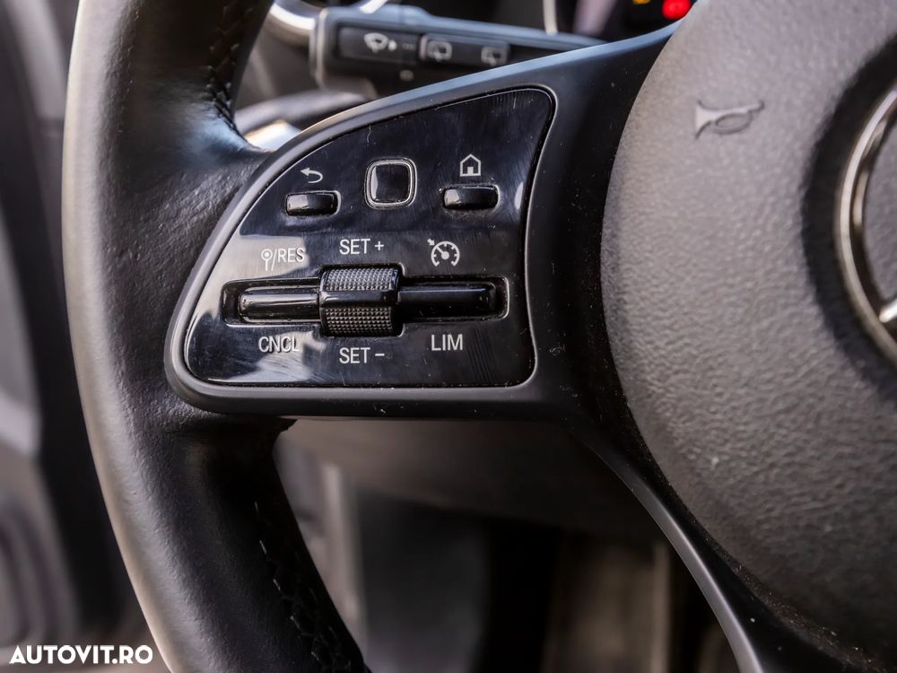 Mercedes-Benz A 180 d 7G-DCT - 21