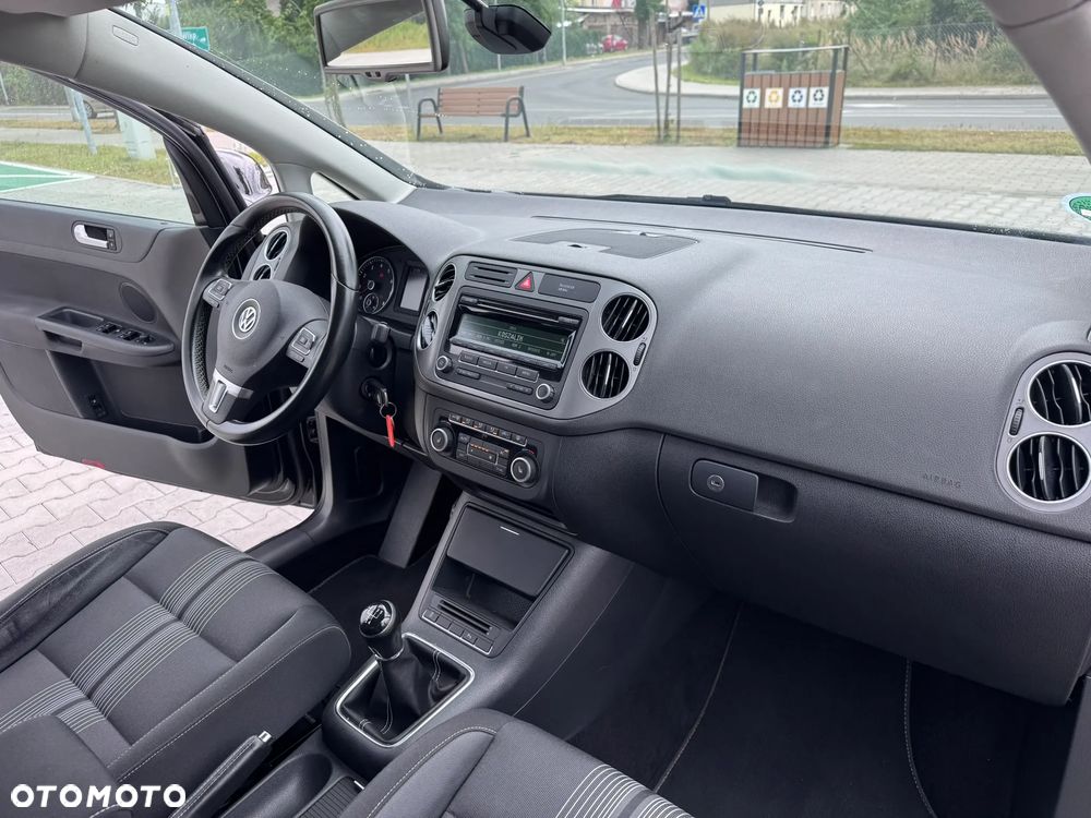 Volkswagen Golf Plus 1.2 TSI MATCH - 37