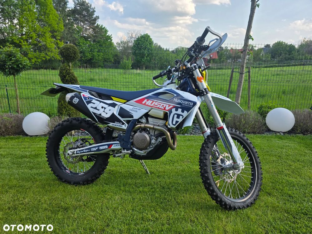 Husqvarna FE - 4