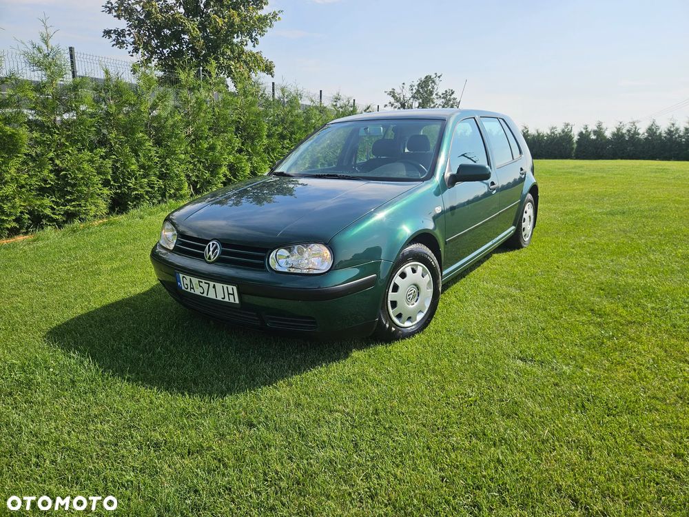 Volkswagen Golf 1.4 Basis - 1