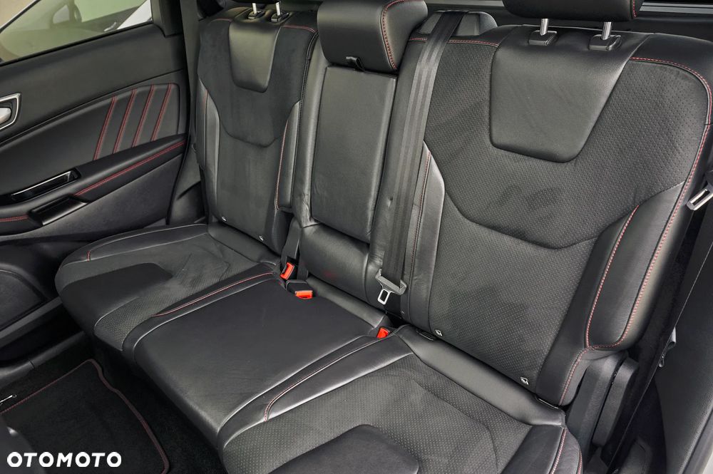 Ford Edge 2.0 EcoBlue Twin-Turbo 4WD ST-Line - 21