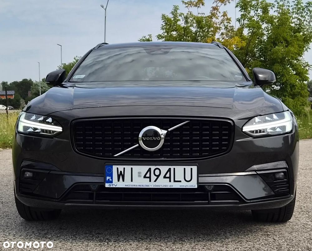 Volvo V90 B4 D AWD R-Design - 4