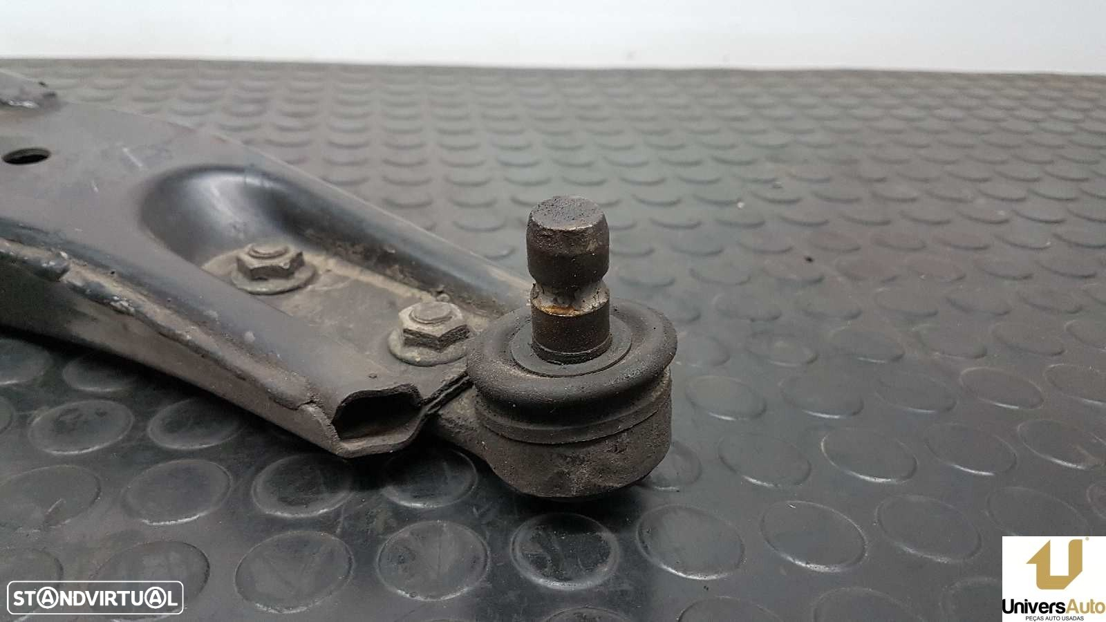 BRAÇO SUSPENSÃO INFERIOR FRENTE DIREITO KIA SHUMA II 1.6 RS 5 BERLINA - 5