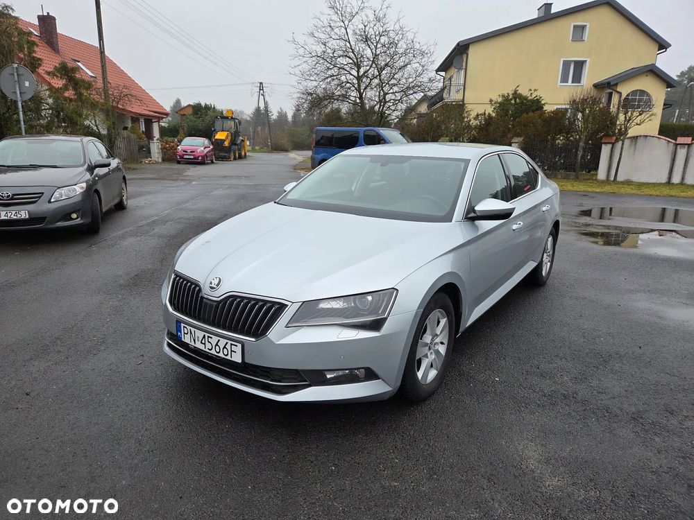 Skoda Superb 1.8 TSI Ambition DSG - 2