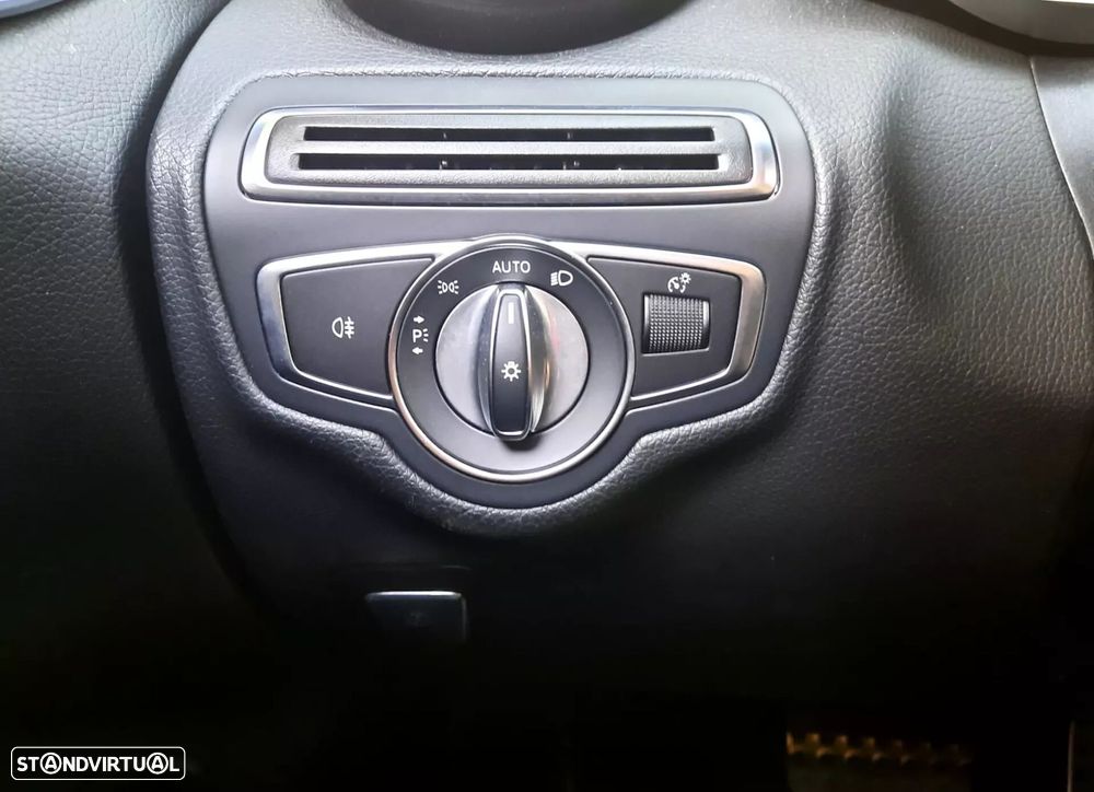 Mercedes-Benz C 300 de AMG Line - 7