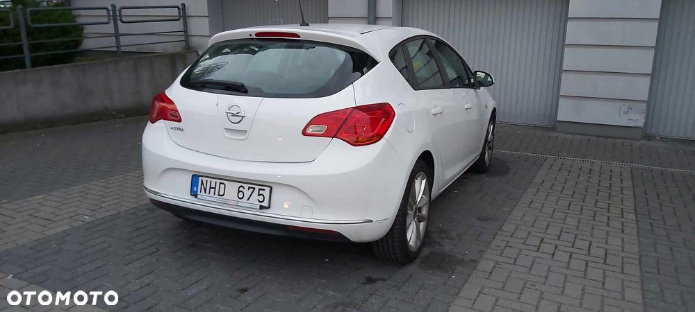 Opel Astra 1.4 Turbo Active - 3