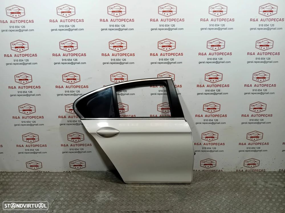 Porta Trás Traseira Direita BMW Serie 5 F10 Original - 2