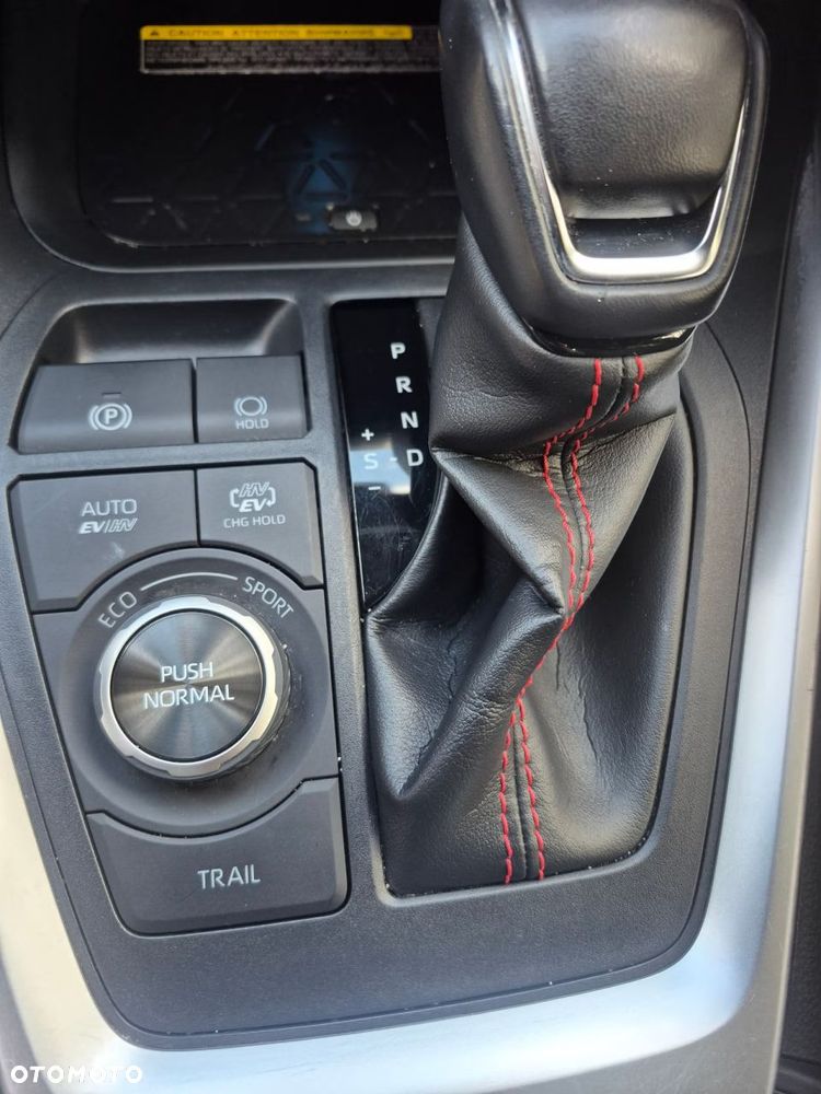 Toyota RAV4 Technik und Style Paket - 13
