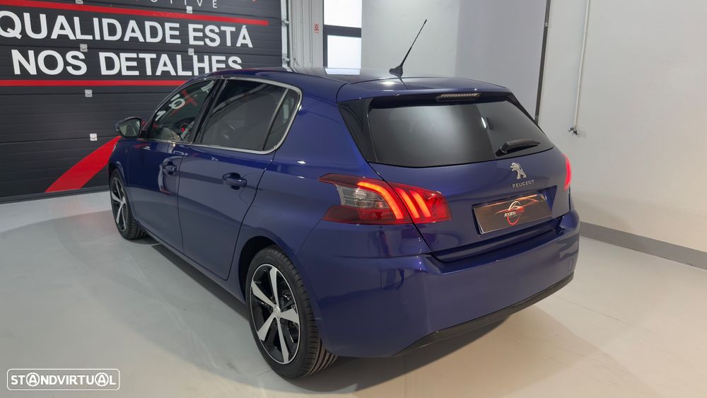 Peugeot 308 1.2 PureTech Allure Full LED - 10
