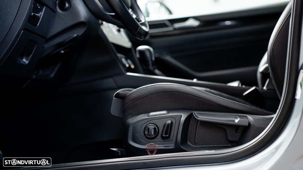 VW Arteon 2.0 TDI Elegance DSG - 41