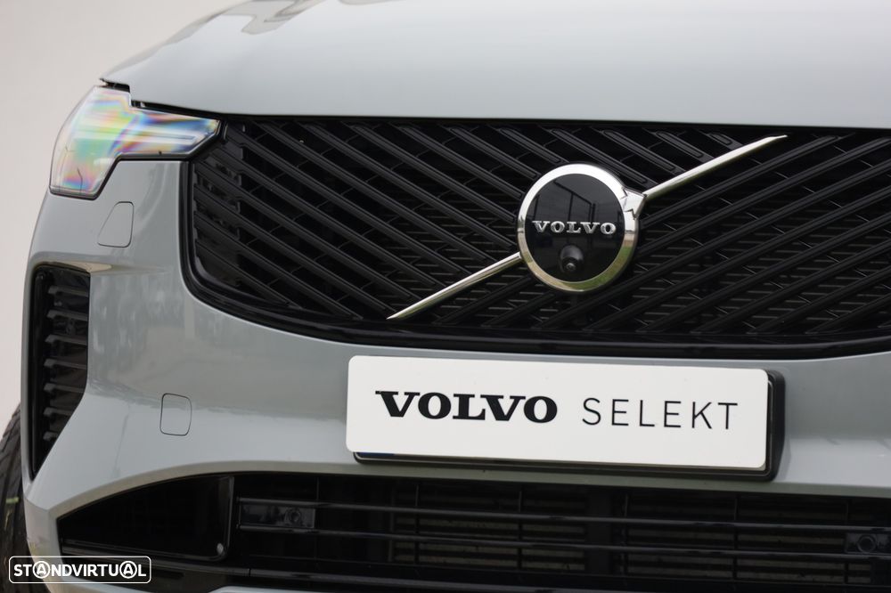 Volvo XC 90 2.0 T8 PHEV Plus Dark AWD - 46