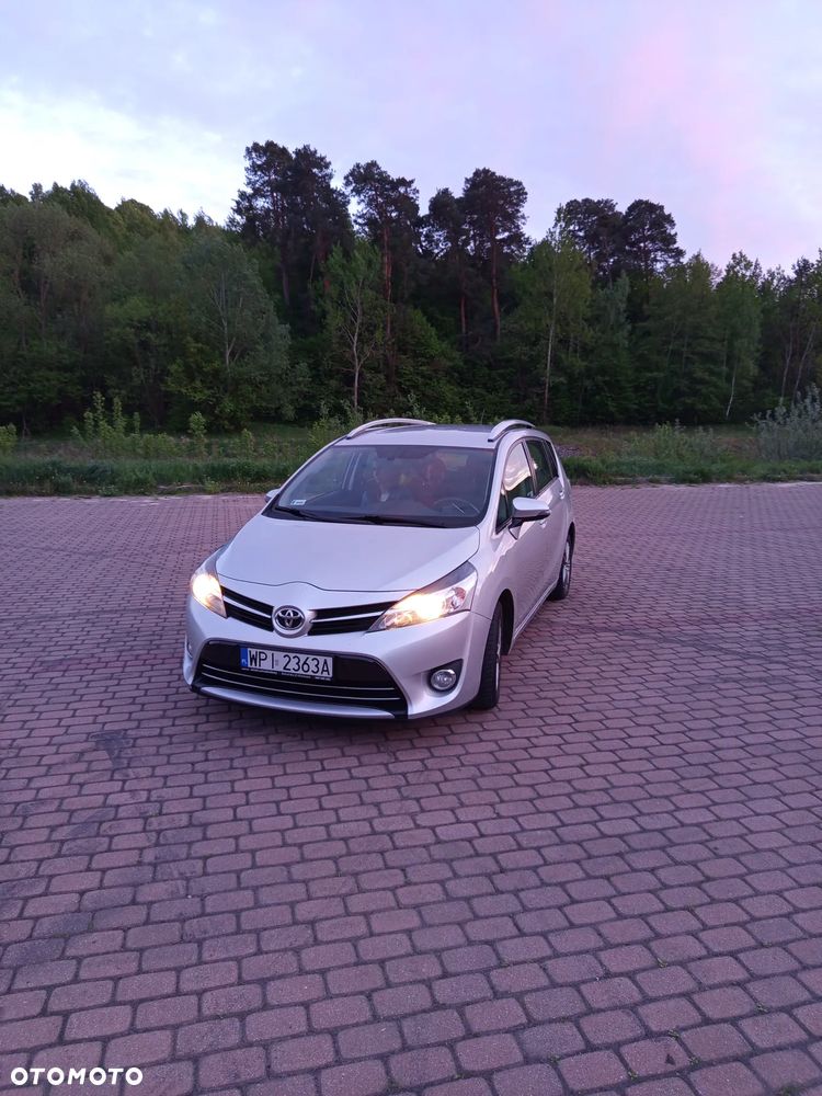 Toyota Verso 1.6 D-4D Active - 13