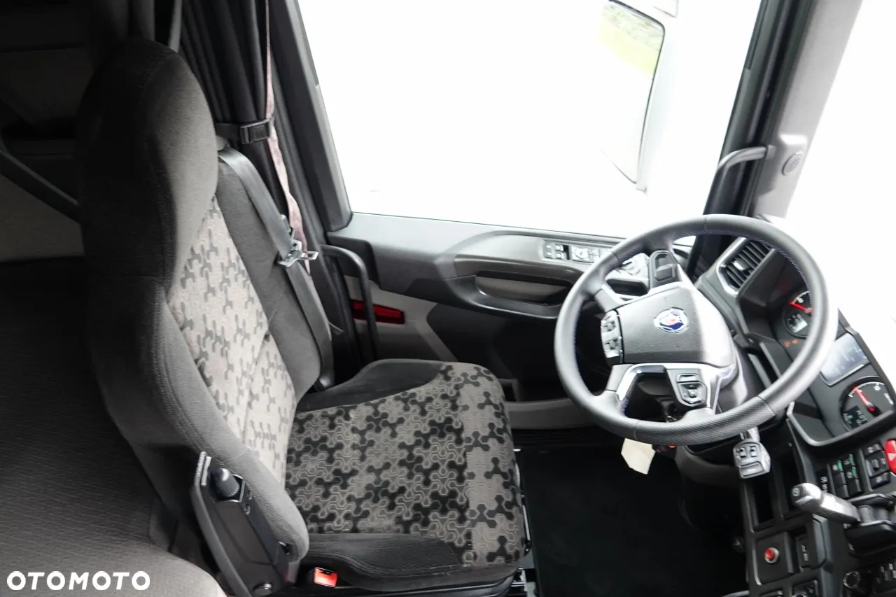 Scania R 450 / RETARDER / NISKA KABINA / EKSPRES /  PO KONTRAKCIE SERWISOWYM - 25