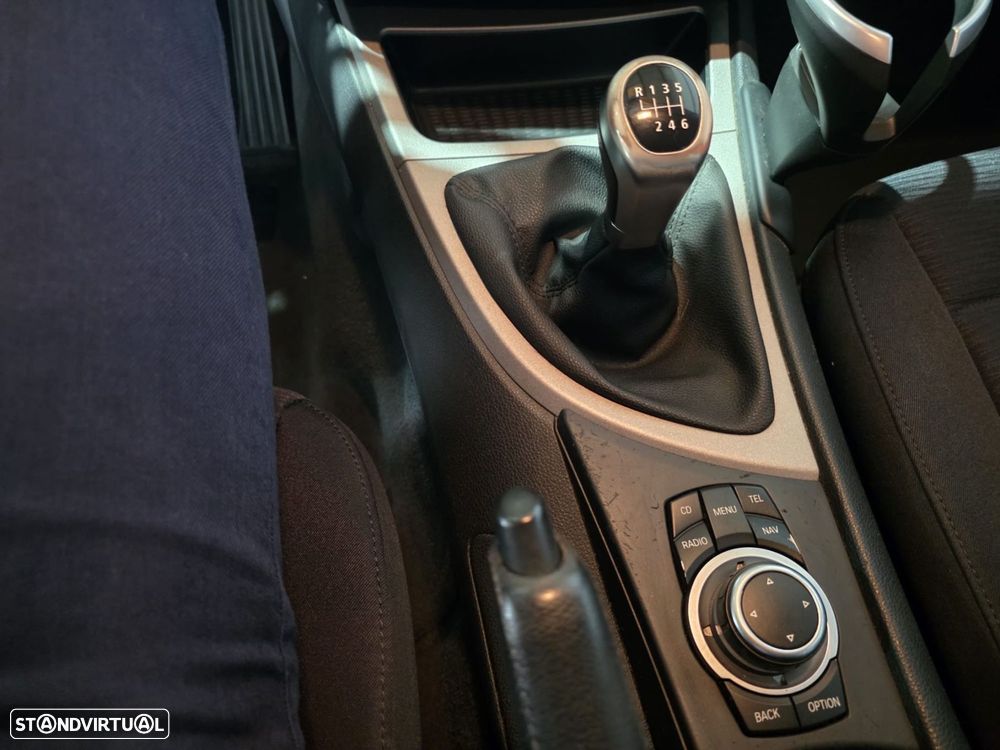 BMW 118 d - 15