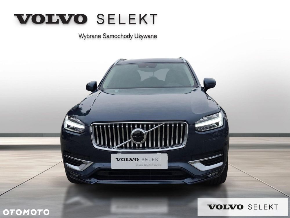 Volvo XC 90 - 9