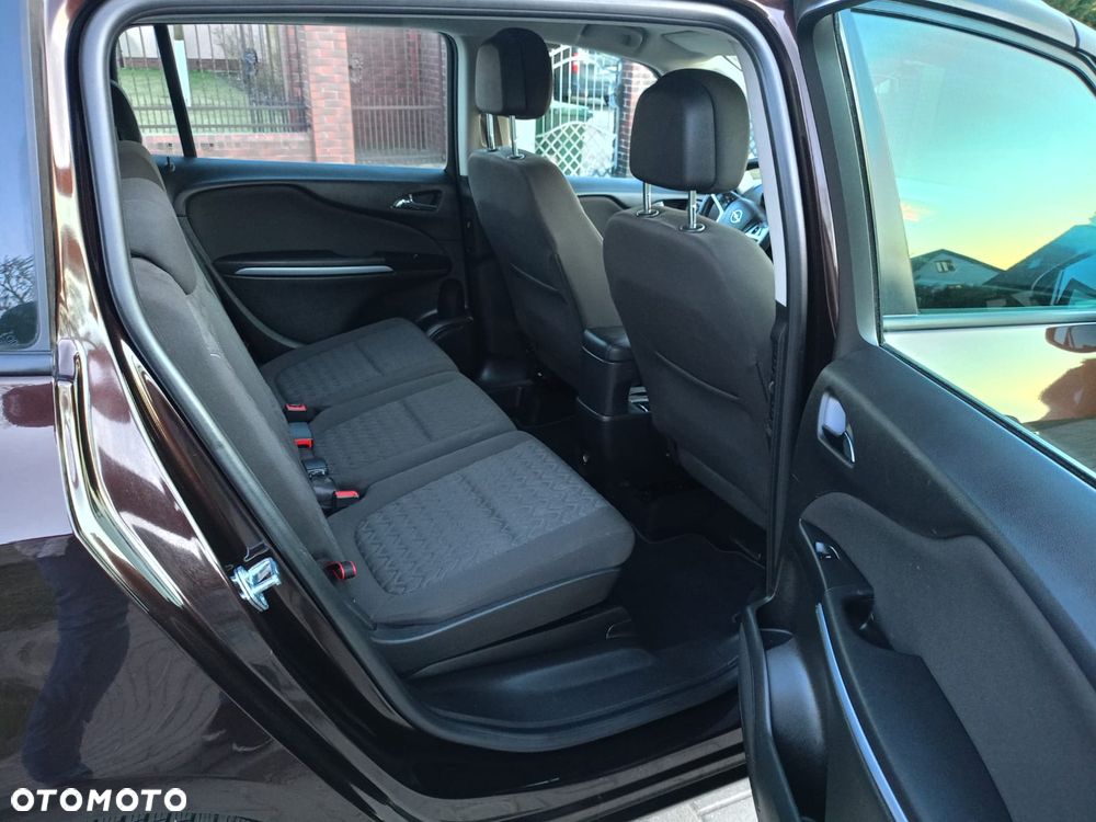 Opel Zafira - 14