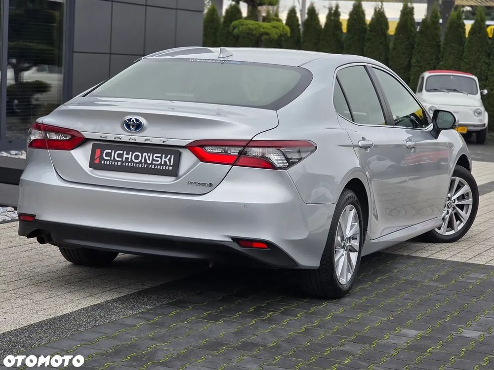 Toyota Camry 2.5 Hybrid Comfort CVT - 9