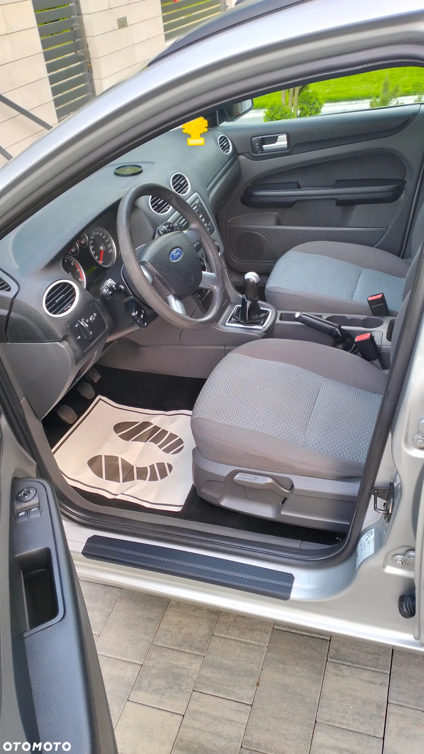 Ford Focus Turnier 1.8 Style - 12