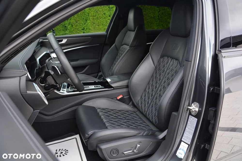 Audi A6 Avant 40 TDI quattro S tronic S line - 14