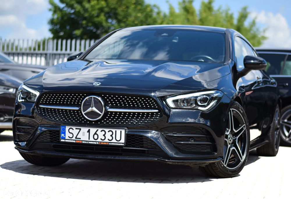 Mercedes-Benz CLA 180 7G-DCT AMG Line - 29