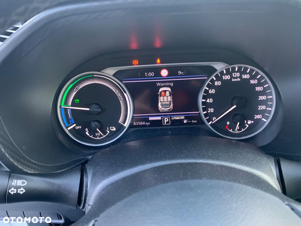 Nissan Juke 1.6 4AMT Premiere Edition - 26