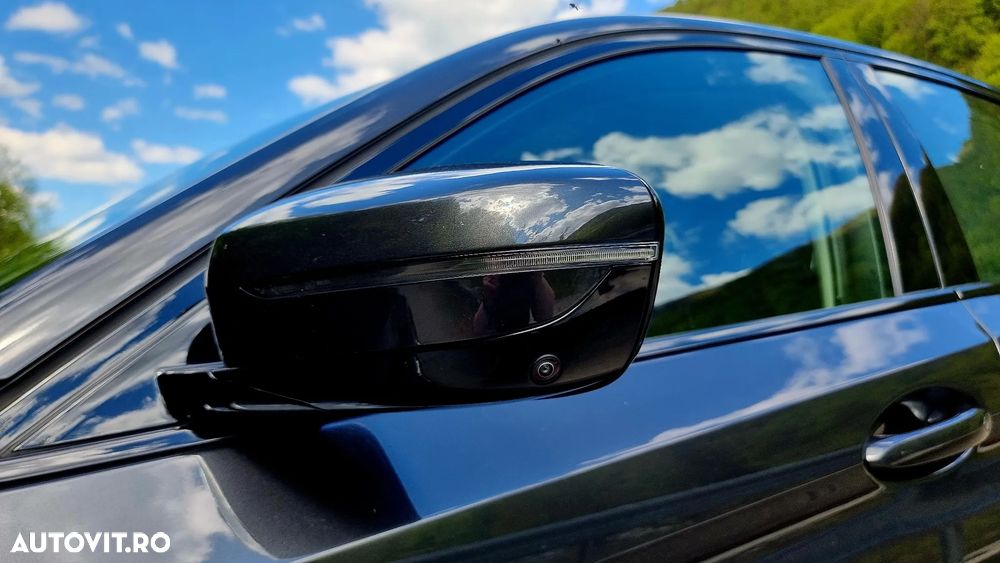 BMW Seria 5 530e Aut. Luxury Line - 11