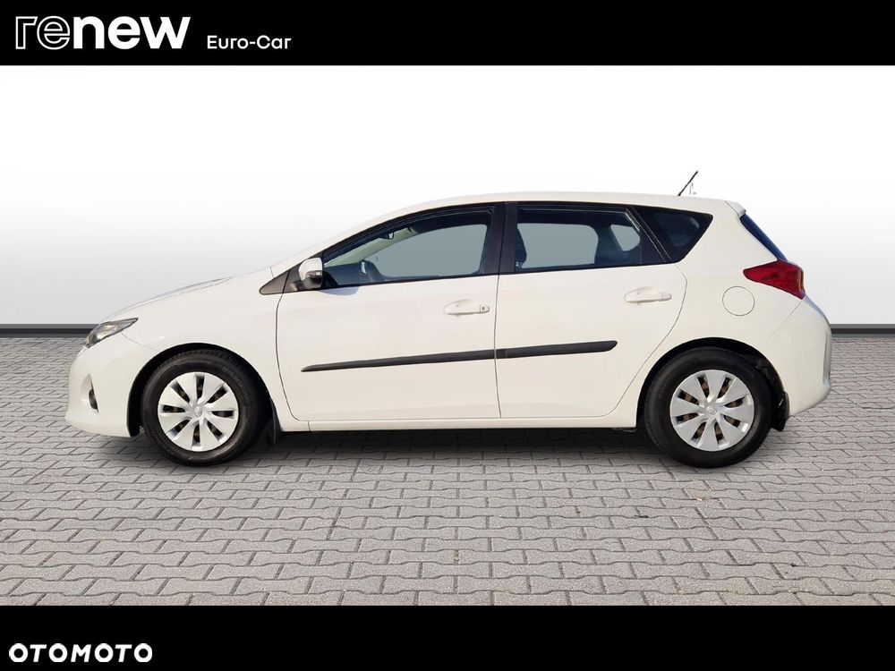 Toyota Auris 1.4 D-4D Terra - 2
