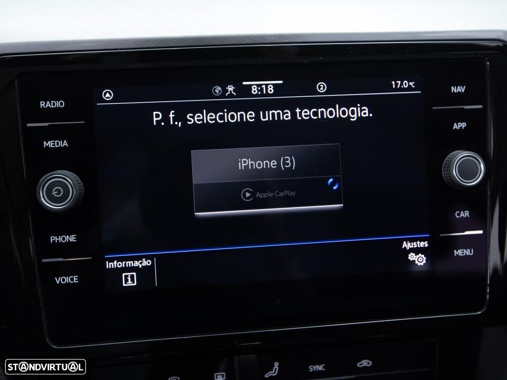 VW Passat Variant 2.0 TDI Business DSG - 25