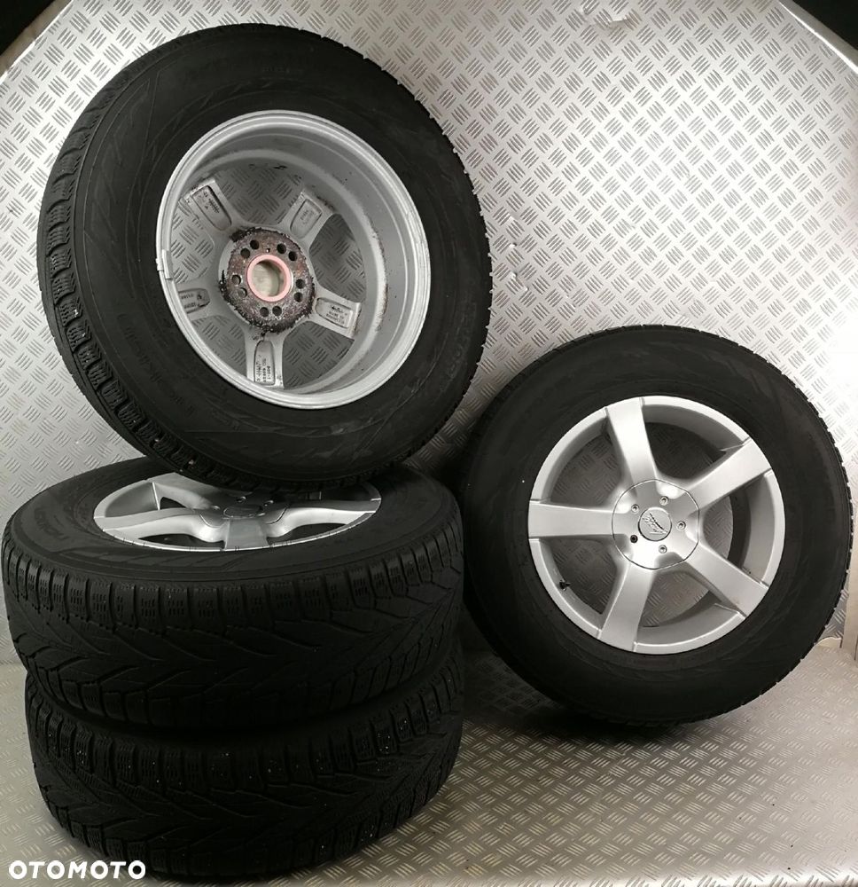 16X7 5X114,3 ET45 felgi aluminiowe 225/70R16 zima SUZUKI GRAND VITARA II 2 - 6