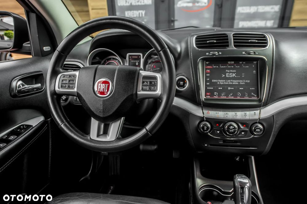 Fiat Freemont 2.0 Multijet Black Code AWD - 23