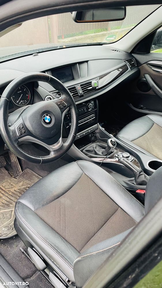 BMW X1 sDrive18d xLine - 8