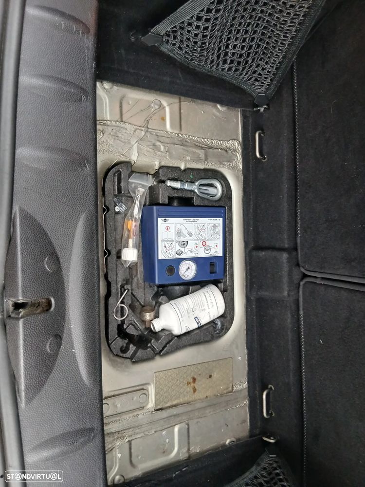 MINI 3 Portas One - 17