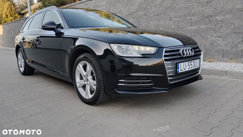 Audi A4 Avant - 1