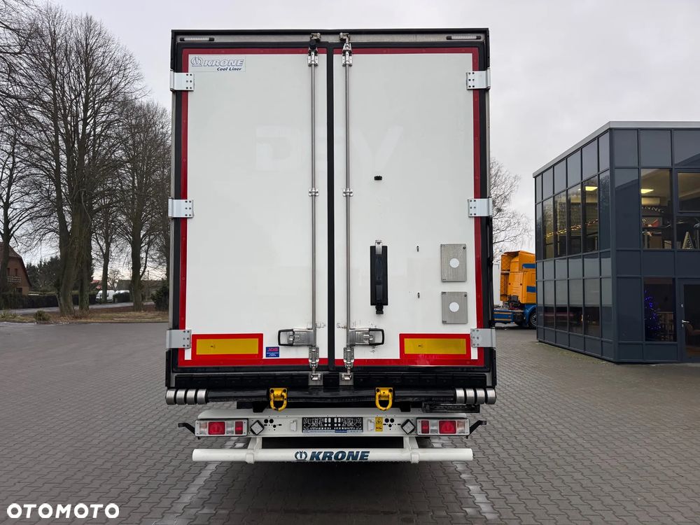 Krone Chłodnia ,Doppelstock ,Wynajem,  Carrier Vector 1550 - 8