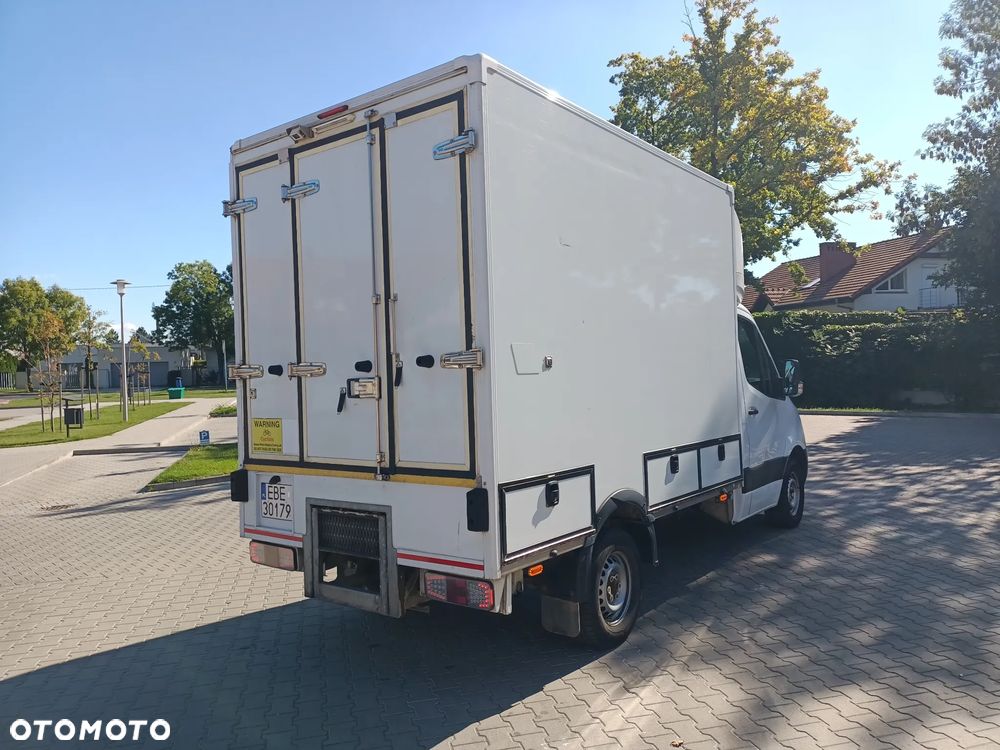 Mercedes-Benz SPRINTER - 7