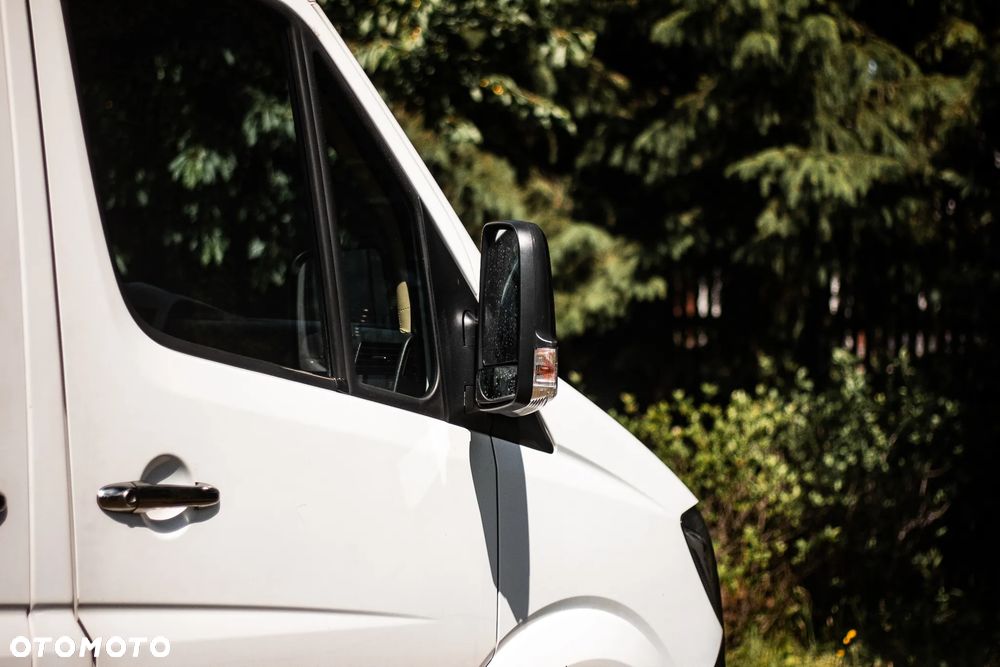 Mercedes-Benz Sprinter - 7