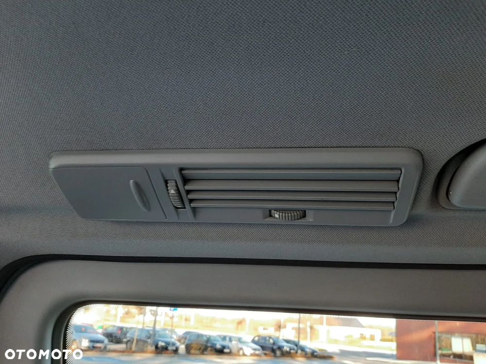 Mercedes-Benz Viano 3.0 CDI DPF kompakt Automatik Trend Edition - 26